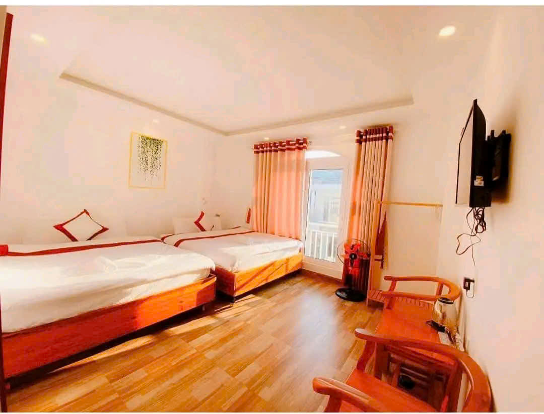 CẦN BÁN GẤP KHÁCH SẠN KQH GOLD VALLEY P2, TP ĐÀ LẠT - GIÁ 16 TỶ - Ảnh chính